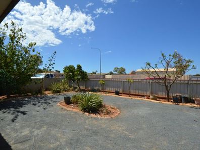 28 Steamer Avenue, South Hedland WA 6722