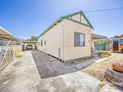 88 Coombes Street, Collie WA 6225