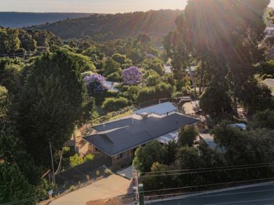 13 Orchid Drive, Roleystone WA 6111