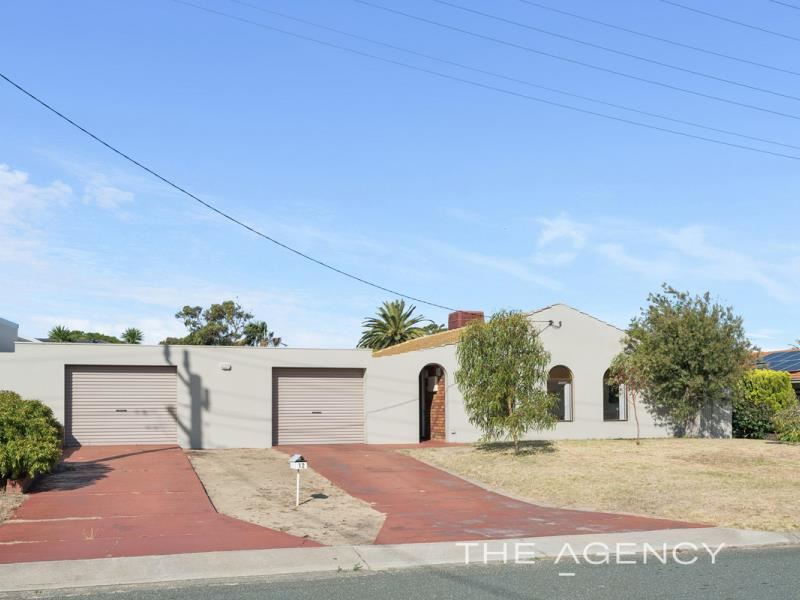 12 Redfin Crescent, Beldon