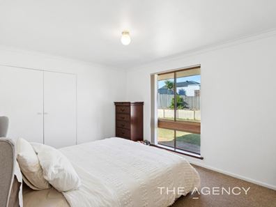 12 Redfin Crescent, Beldon WA 6027