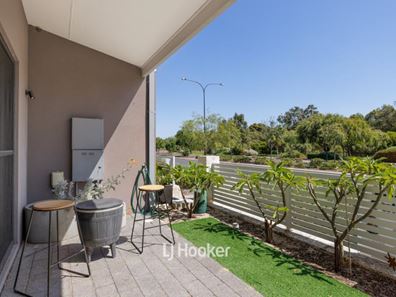 19 Wicklow Boulevard, Dalyellup WA 6230