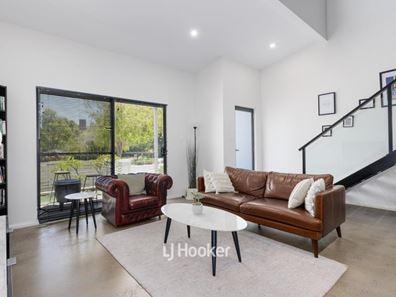 19 Wicklow Boulevard, Dalyellup WA 6230