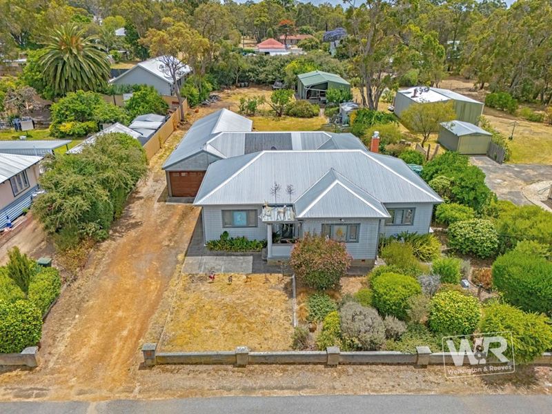 33 Oatlands Road, Mount Barker WA 6324