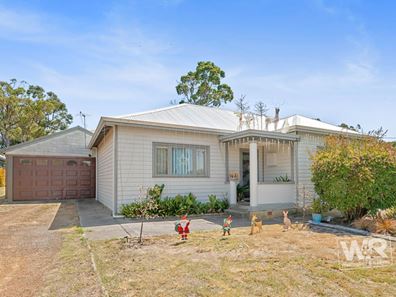 33 Oatlands Road, Mount Barker WA 6324