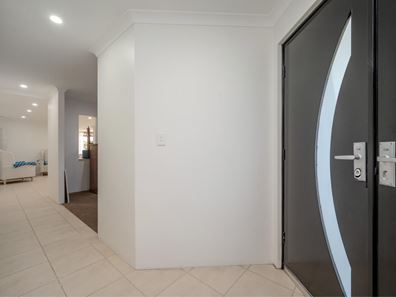 6 Clogher Street, Ridgewood WA 6030