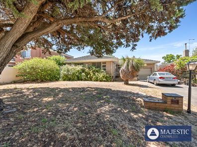 22 Barrisdale Road, Ardross WA 6153