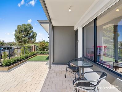 31 Grassdale Parkway, Ellenbrook WA 6069
