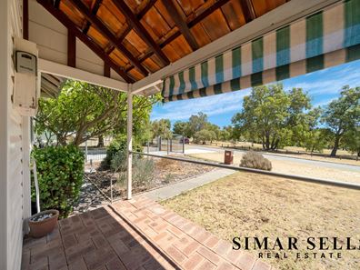 16 Manson Street, Swan View WA 6056