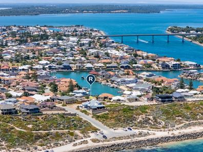 30 Abrolhos Quays, Wannanup WA 6210
