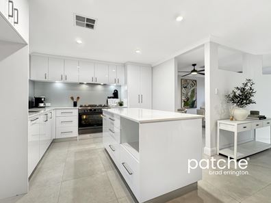 17 Wenstead Pl, Stratton WA 6056