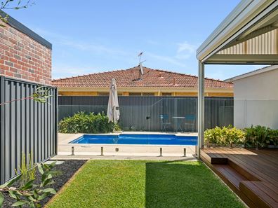 22 Halliday Street, Bayswater WA 6053