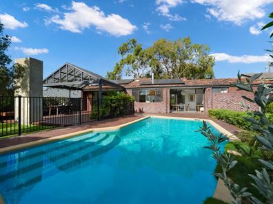 30 Castlefern Way, Duncraig WA 6023