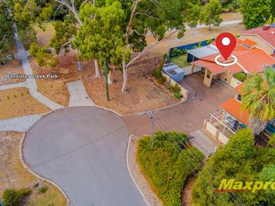 4/3 Acacia Place, Lynwood WA 6147