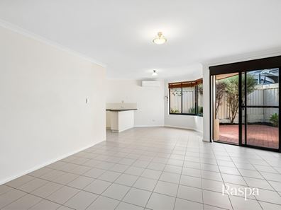 3/22 Dolphin Way, Yangebup WA 6164