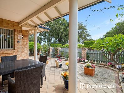 3/18 Canning Road, Kalamunda WA 6076