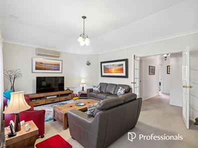 3/18 Canning Road, Kalamunda WA 6076