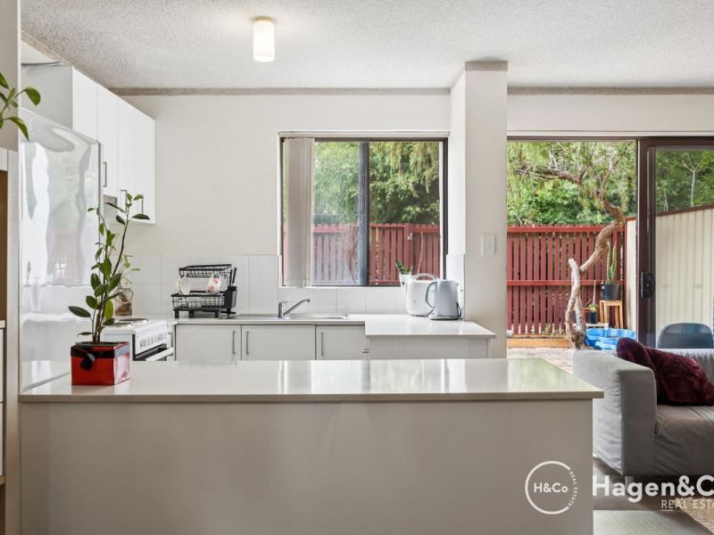 23/33 Farina Drive, Yokine WA 6060