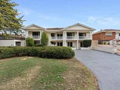 15 Glenbrook Road, Thornlie WA 6108