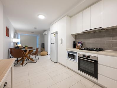 5/18 Sykes Avenue, Innaloo WA 6018