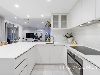 22 Citrine Street, Treeby WA 6164