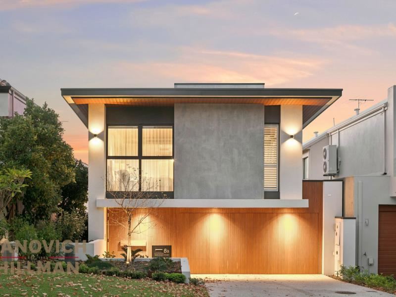 8B Tweeddale Road, Applecross WA 6153