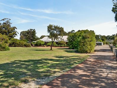 16 Newbold Road, Casuarina WA 6167