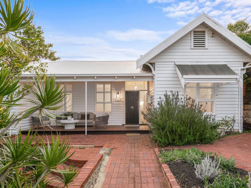 261 Marmion Street, Cottesloe