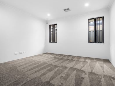 42 Glenworth Drive, Wellard WA 6170