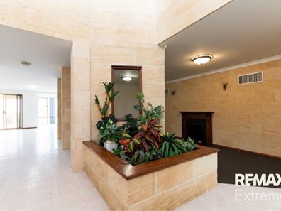 6 Ketch Close, Ocean Reef WA 6027