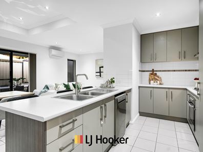 25B Newhaven Way, Nollamara WA 6061