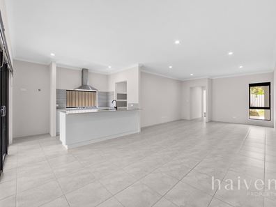 8A WAIDUP STREET, Wanneroo WA 6065