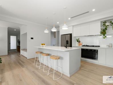 69 Martinich Drive, Caversham WA 6055