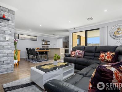 13 Hopbush Way, Beeliar WA 6164