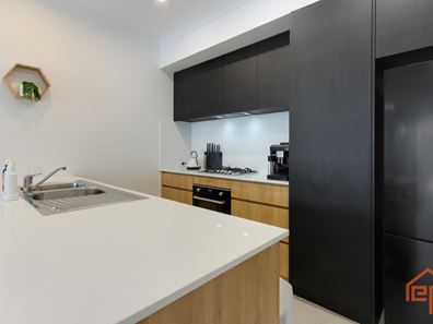 8/3 Garston Way, North Coogee WA 6163