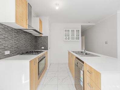 69 Castlereagh Way, Brabham WA 6055