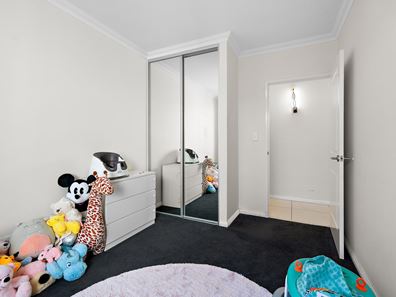 8 London Link, Aubin Grove WA 6164