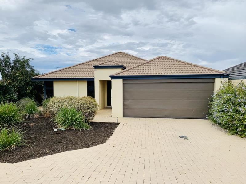 16 Polglase Fairway, Clarkson