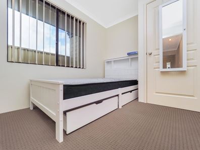 4/12 Hepburn Way, Balga WA 6061