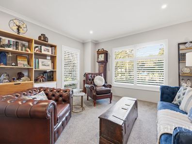 19A Mullings Way, Myaree WA 6154