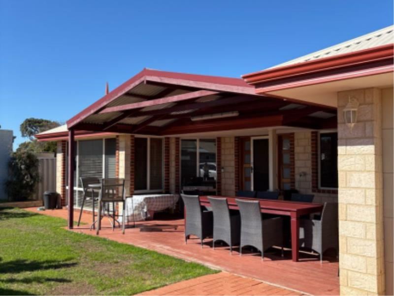 206A First Street, Wonthella WA 6530