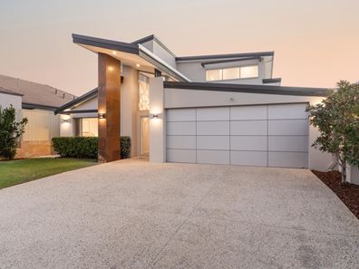 92 FLORA TERRACE, North Beach WA 6020