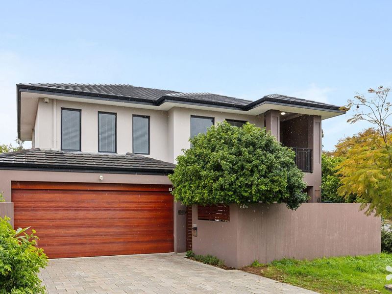 60c Glenelg St, Applecross WA 6153