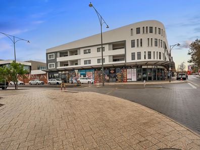 93/12 Junction Boulevard, Cockburn Central WA 6164