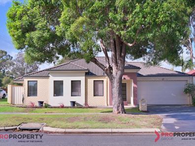 32 Johnson Street, Redcliffe WA 6104