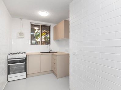 1E/47 Herdsman Parade, Wembley WA 6014
