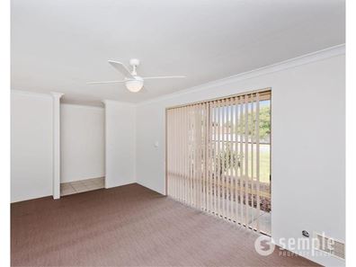 21 Eppalock Grove, South Lake WA 6164