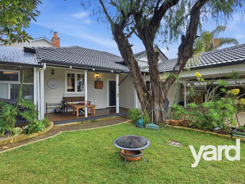 7 Point Walter Road, Bicton WA 6157