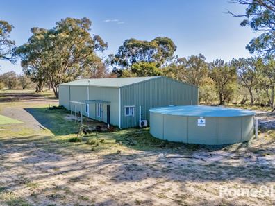 574 Lakes Road, Barragup WA 6209
