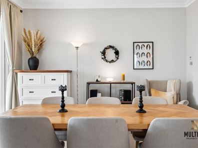 4 Angelica Way, Atwell WA 6164